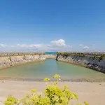 Ferienpark Pierre & Le Palais Des Gouverneurs 3*