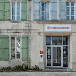 Pierre & Le Palais Des Gouverneurs Holiday park