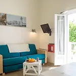 Pierre & Le Palais Des Gouverneurs Holiday park 3*