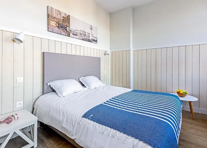 Pierre & Le Palais Des Gouverneurs 3* Saint-Martin-de-Ré