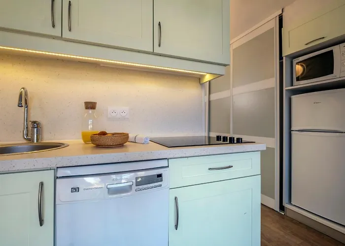 Ferienpark Pierre & Le Palais Des Gouverneurs 3*