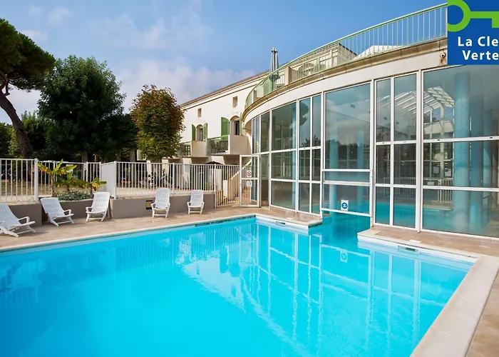 Pierre & Le Palais Des Gouverneurs Ferienpark Saint-Martin-de-Ré