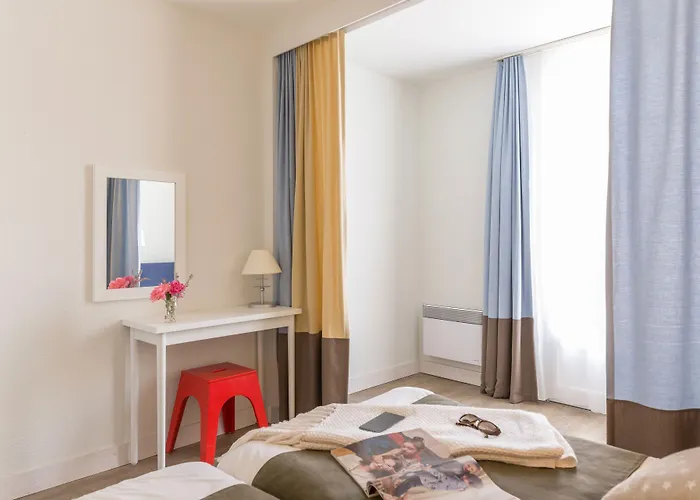 Pierre & Le Palais Des Gouverneurs Ferienpark 3*