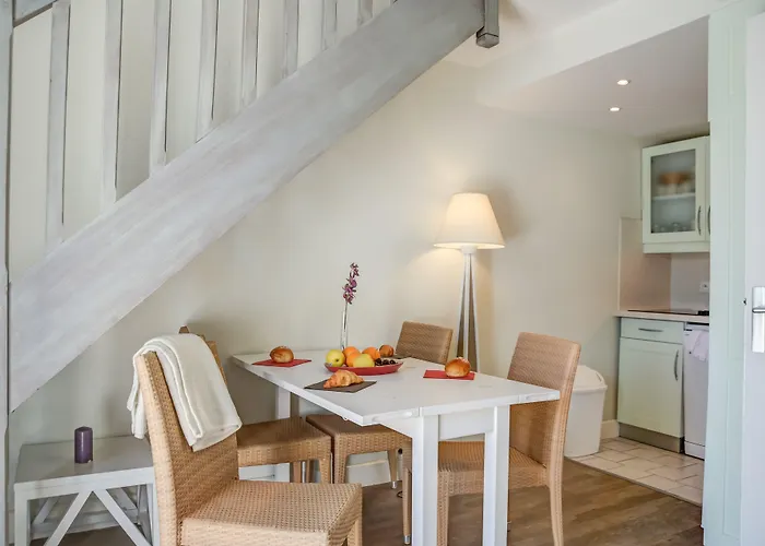 Pierre & Le Palais Des Gouverneurs Ferienpark Saint-Martin-de-Ré