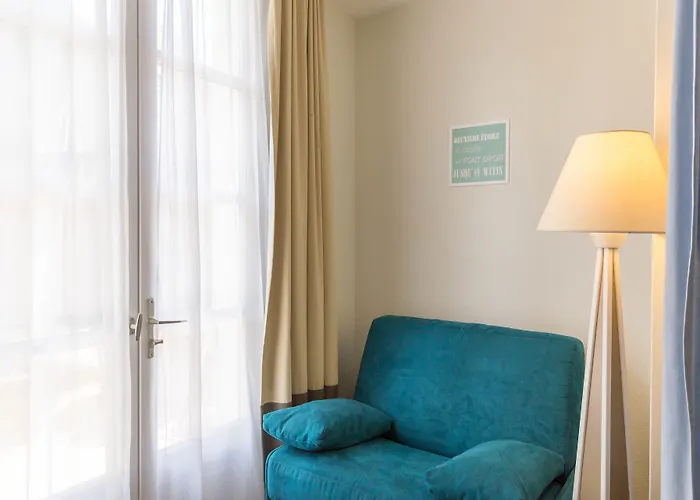 Ferienpark Pierre & Le Palais Des Gouverneurs 3*